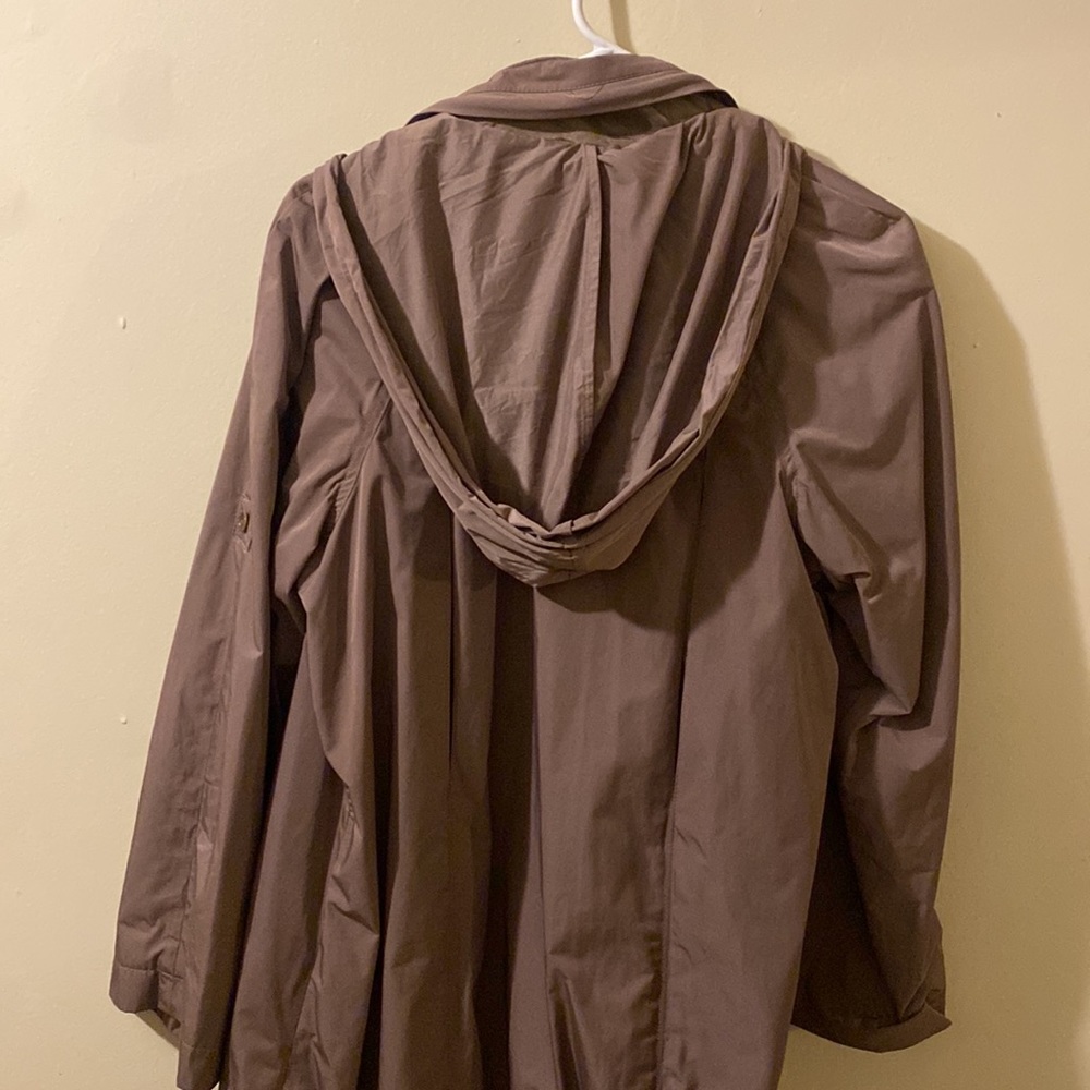 BCBG MAXAZRIA coat size small - Picture 8 of 10